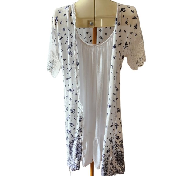 White Nightgown and Lace-trim Summer Robe - Picture 1 of 8